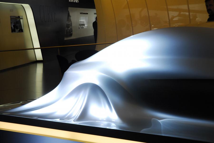  Mercedes-Benz CLS-Class Sculpture 2010 года  (фото 17 из 29)
